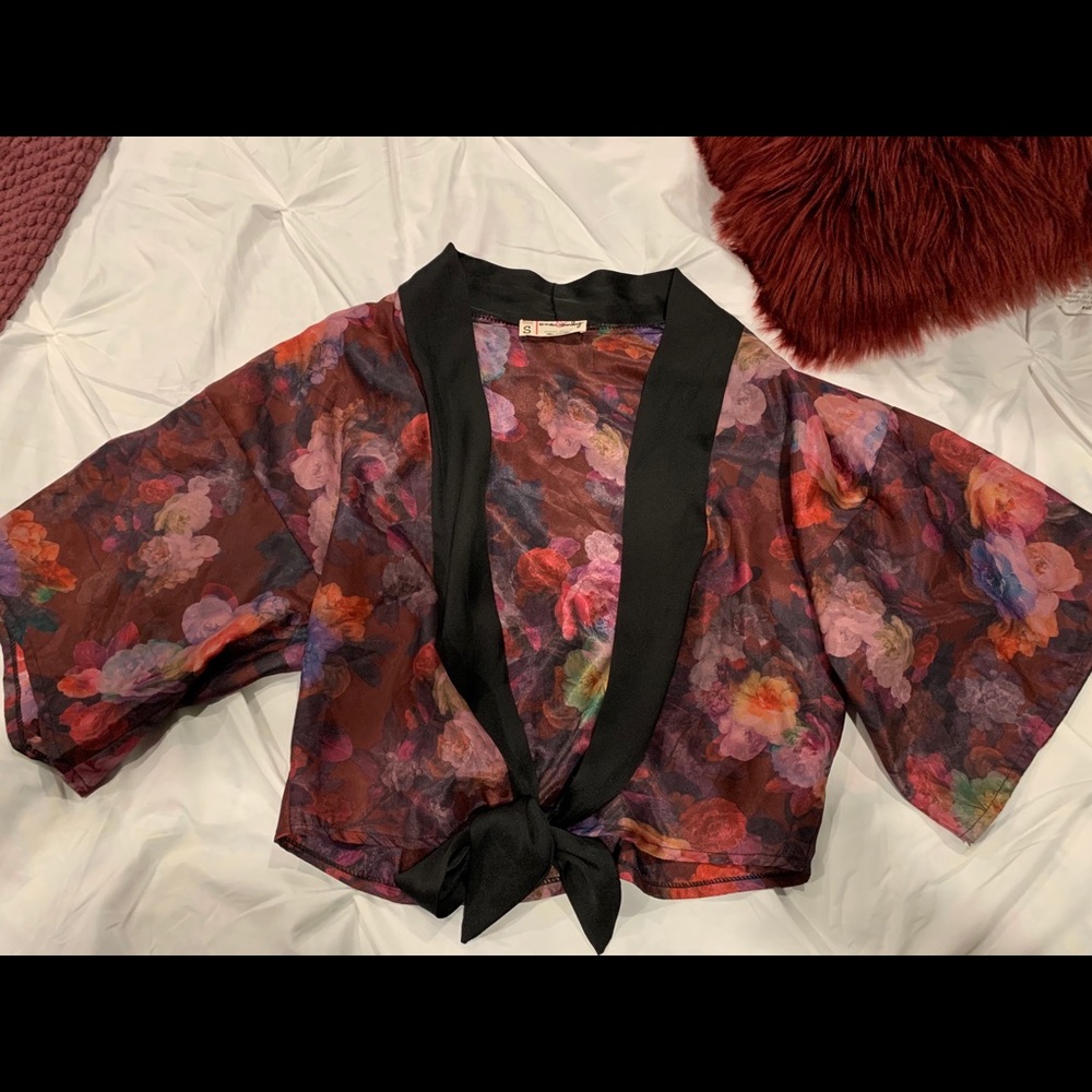 Silky crop kimono